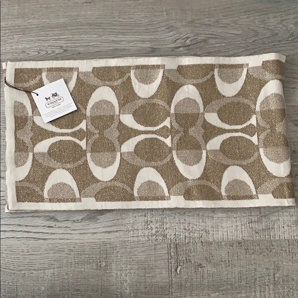 Coach Accessories - Coach Tonal Dreams Knit Scarf